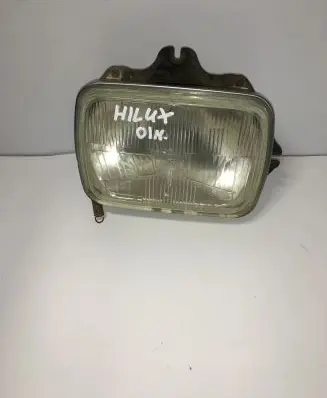 Toyota Hilux (N140, N150, N160, N170) Headlight/headlamp 02107R20