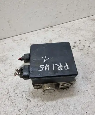 Toyota Prius (XW10) ABS Pump 4451047030