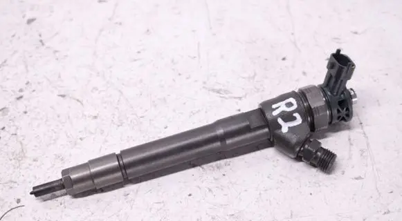 Fuel injector