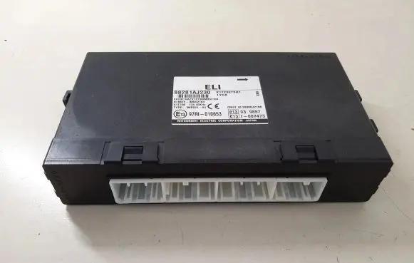 Subaru Outback Comfort/convenience module 88281AJ230