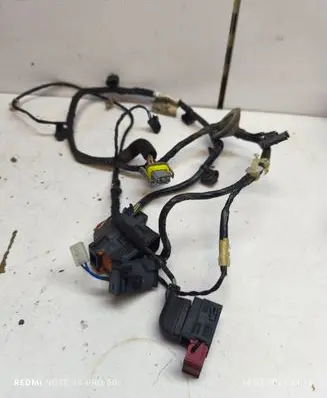 Opel Zafira B Front door wiring loom/harness boot 13201590