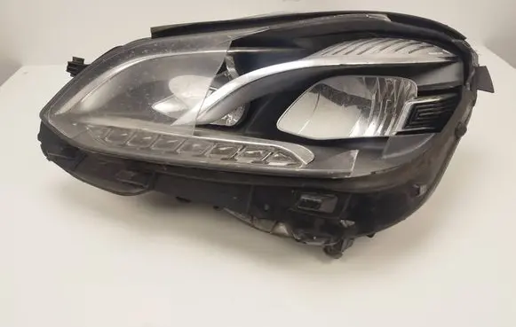 Mercedes-Benz E W212 Headlight/headlamp A2128204739