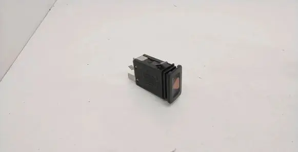 Volkswagen Golf IV Hazard light switch 1J0953235A 1J0959621B 1J0953235D