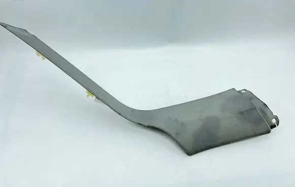 Mercedes-Benz ML W164 (D)pillar trim (top) A1646902325
