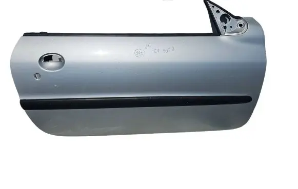 Door (2 Door Coupe)