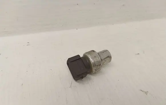 Air conditioning (A/C) pressure sensor
