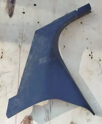 (B) pillar trim (bottom)