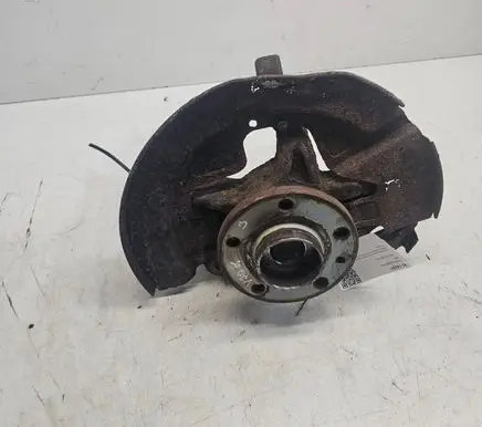 Volvo V70 Front wheel hub spindle knuckle