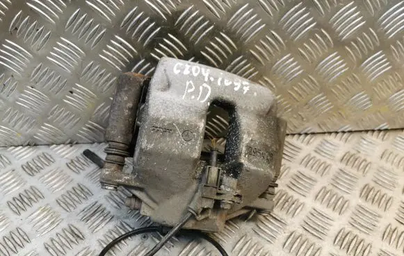 Mercedes-Benz C W204 Front brake caliper