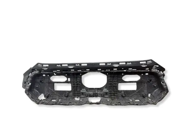 Skoda Enyaq iV Front bumper upper radiator grill 5LA807723B