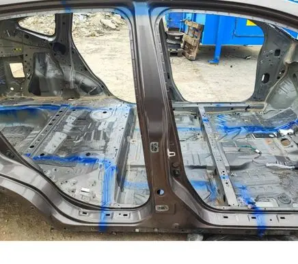 Honda CR-V Pillar (middle) 