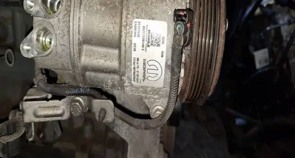 Fiat Tipo Air conditioning (A/C) compressor (pump) 51986965