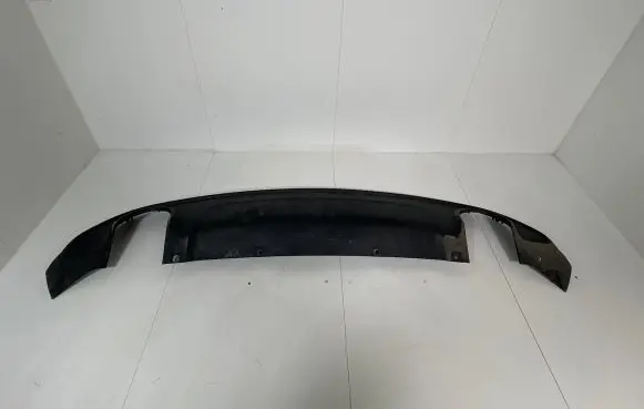 Dodge Charger Radiator cooling fan shroud