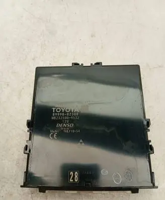 Toyota Auris E180 Other control units/modules 8999002380