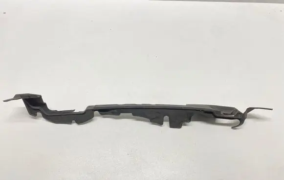 Audi TT TTS RS Mk3 8S Intercooler air guide/duct channel 8S0121332