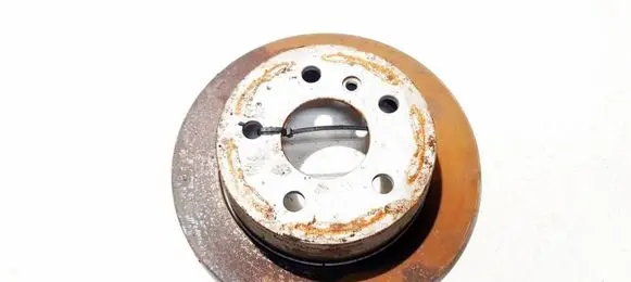 Mercedes-Benz A W169 Rear brake disc neventiliuojamas