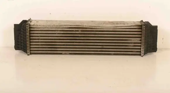 BMW 5 GT F07 Intercooler radiator 7805629