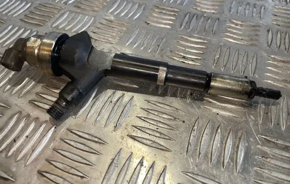 Opel Astra H Fuel injector 8973762703