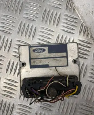 Ford Mondeo MK I Engine control unit/module 93bb9f480bb