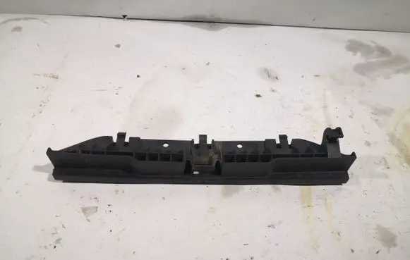 Volkswagen Touareg I Tailgate/trunk/boot lid buffer 7L6864225B