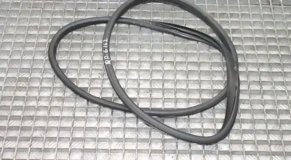 Mercedes-Benz A W176 Rubber seal rear door 