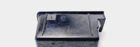 Volkswagen PASSAT B6 Car ashtray 3C0863077