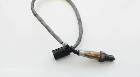Mercedes-Benz E W212 Lambda probe sensor 0281004203 A0065424918