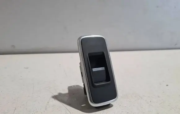 Jaguar F-Pace Electric window control switch GX7314717AC