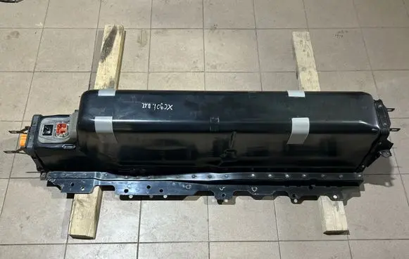 Volvo XC90 Hybrid / electric car battery 31673714 31407215