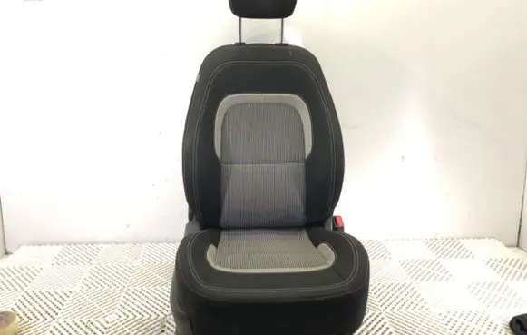 KIA Ceed Front passenger seat 