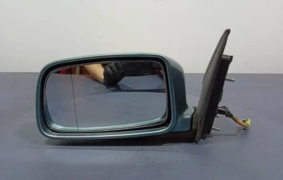 Mitsubishi Lancer Front door electric wing mirror MR520317-09A