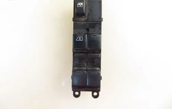 Nissan Qashqai Electric window control switch 25401JD00B