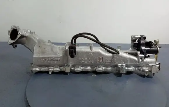 BMW 7 G11 G12 Intake manifold 7926141