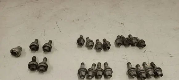 Peugeot 408 P54 Nuts/bolts 