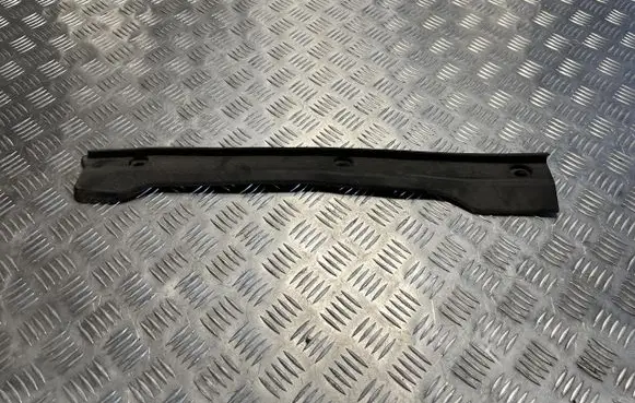 Mazda 3 Fender foam support/seal PU18826