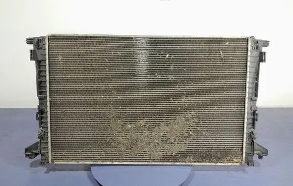 Coolant radiator