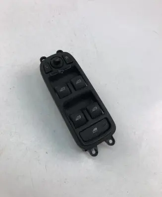 Volvo S60 Electric window control switch 31334346