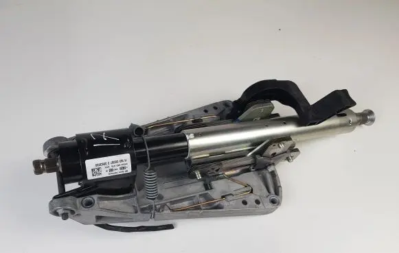 Mercedes-Benz E W212 Steering wheel axle PP204462206 A2124602316