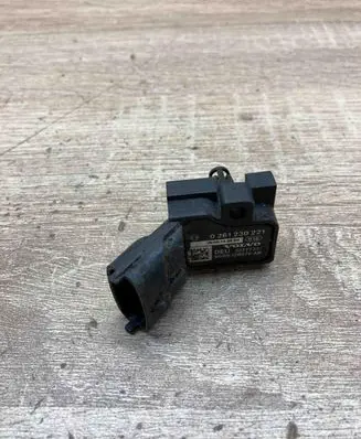 Volvo XC60 Air pressure sensor 30777337 0261230221