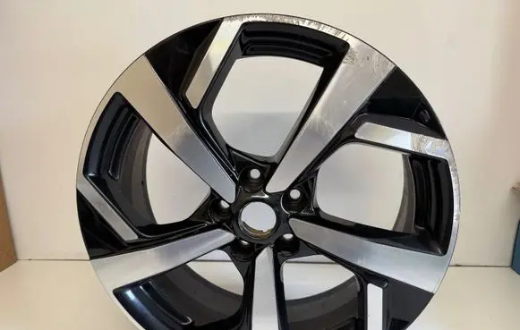 Nissan Qashqai J12 R19 alloy rim N88901 N889012