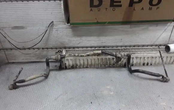 Nissan Murano Z50 Front anti-roll bar/sway bar