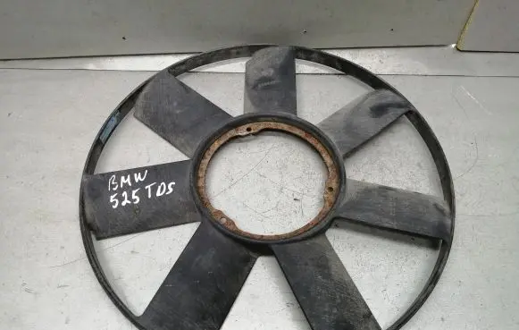 BMW 5 E39 Fan impeller 2243303 2244412 1152244412