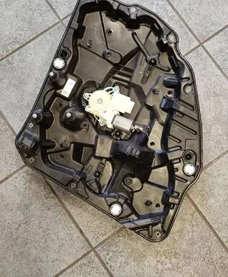 BMW X6 G06 Rear door window regulator with motor 9450197