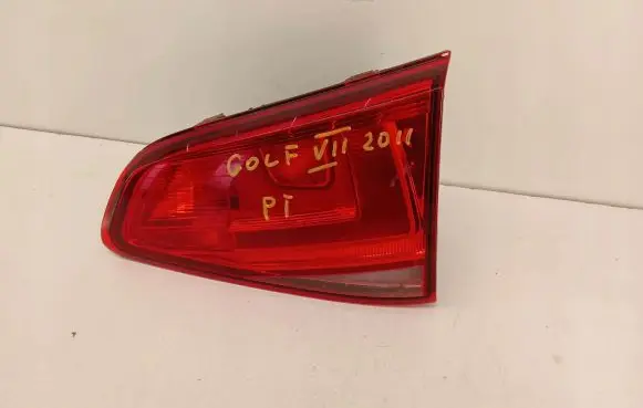 Volkswagen Golf VII Tailgate rear/tail lights