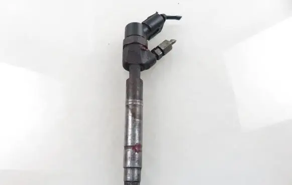 Mercedes-Benz A W168 Fuel injector 6680700287 0445110015