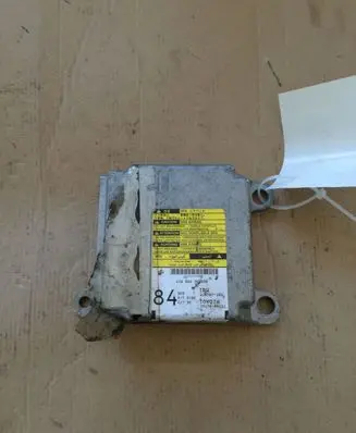 Toyota Avensis T250 Airbag control unit/module 8917005121