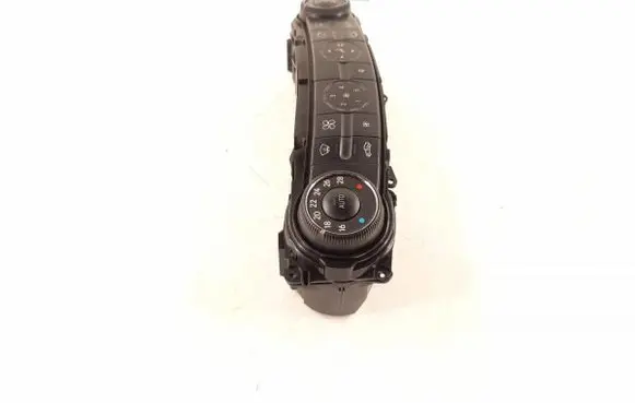 Mercedes-Benz E W211 Climate control unit 2118300190 2118300590