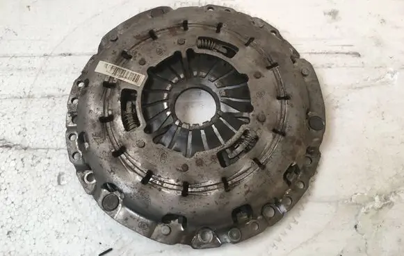 BMW 3 E90 E91 Pressure plate 760384601