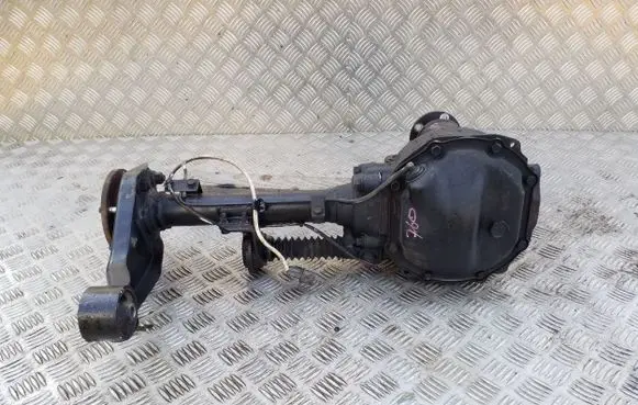 Mitsubishi L200 Front differential 10290929