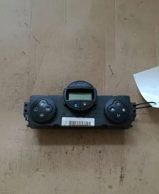 Renault Scenic II - Grand scenic II Climate control unit 8200344841